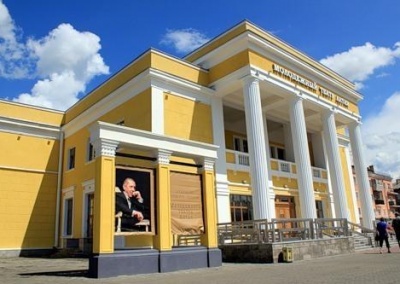 Музеи,  культурные дома, библиотеки